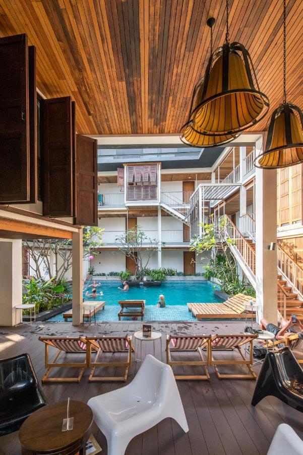 Nanda Heritage Hotel Bangkok Exterior photo